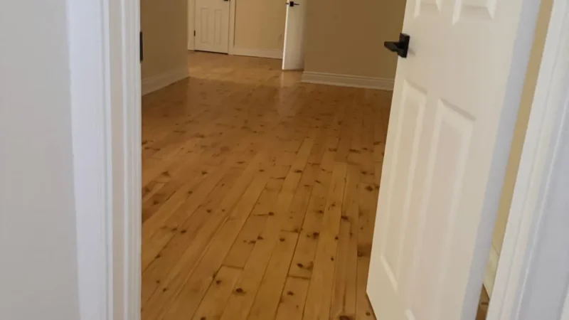 Empty room and doorway