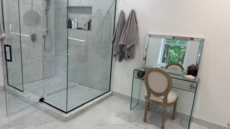 Bathroom, shower cabin, chair and mirror
