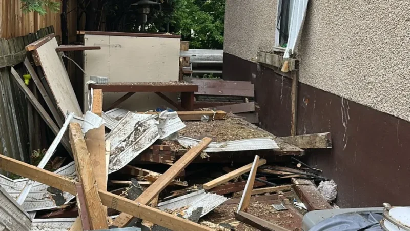 House under construction, outside